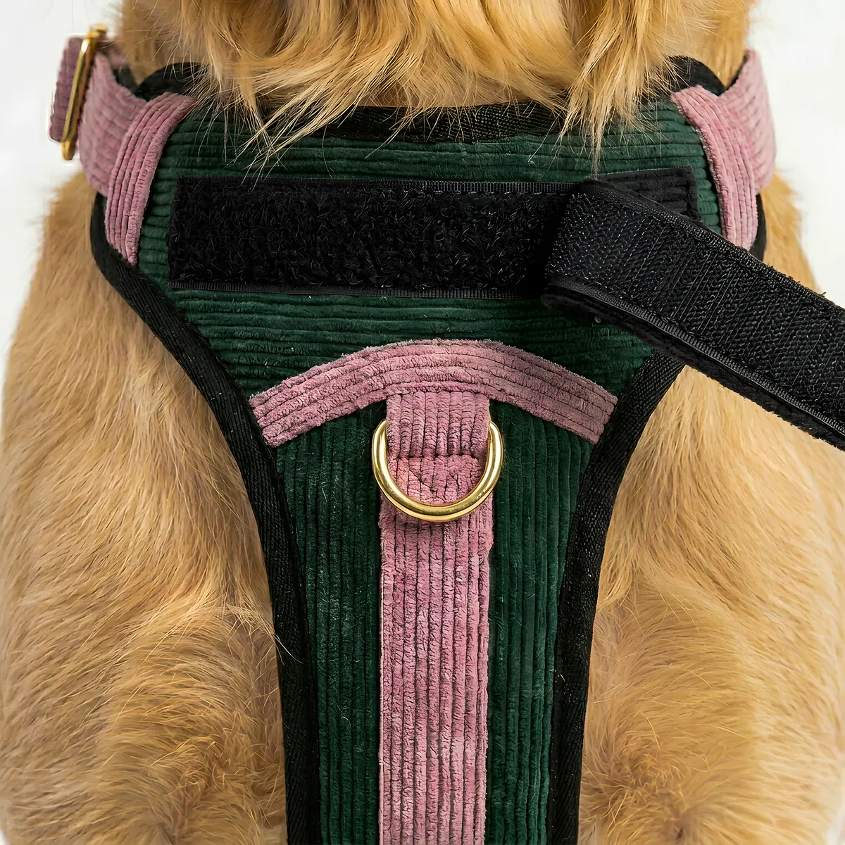Velcro patch and strap detail on the Blush Moss Contour Harness