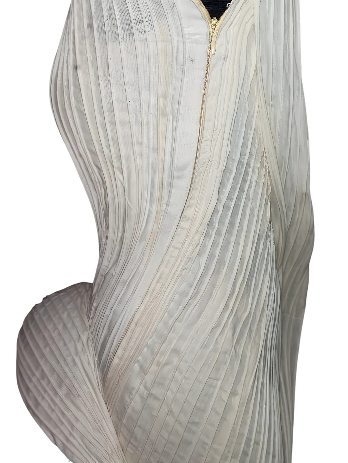 Back of the Last Shell dress with a spiralling channel line