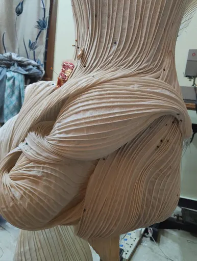 Process: draping the channelled fabric