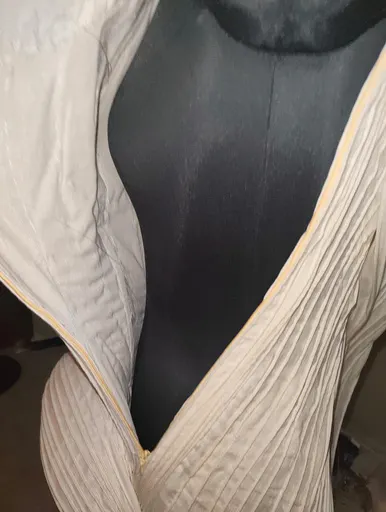 Finished interior seams on the dress form